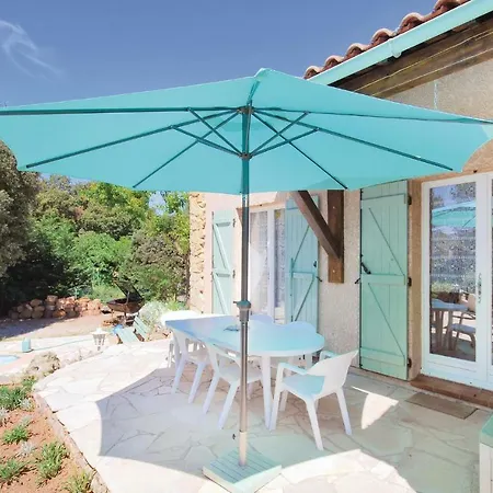 Holiday Le Cours K-728 La Bouverie